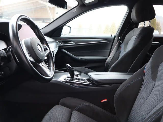 BMW 540 540d M-Sport Sedan xDrive