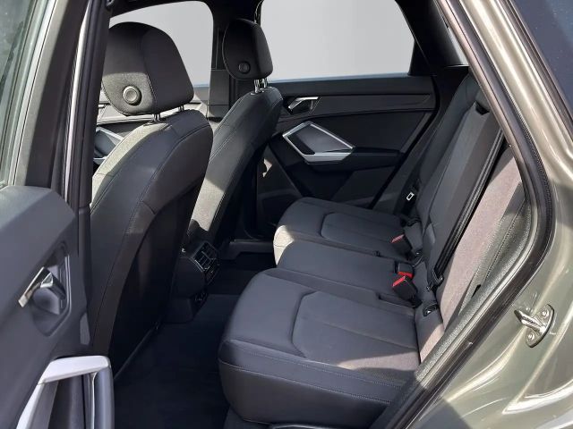 Audi Q3 35 TFSI S-Tronic