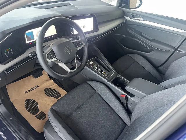 Volkswagen Golf DSG Life Plus