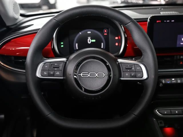 Fiat 600e Red PDC LED KLIMAAUTOMATIK Apple CarPlay