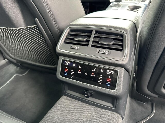 Audi S6 Quattro Sedan