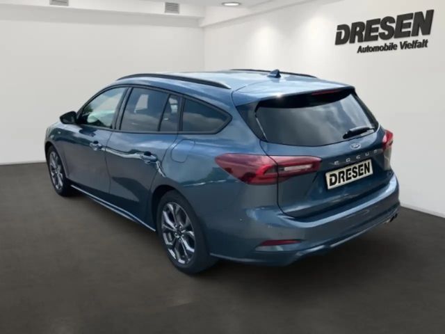 Ford Focus ST Line Wagon