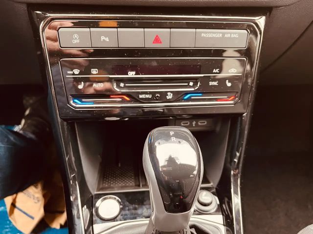 Volkswagen T-Cross 1.0 TSI DSG IQ.Drive Life