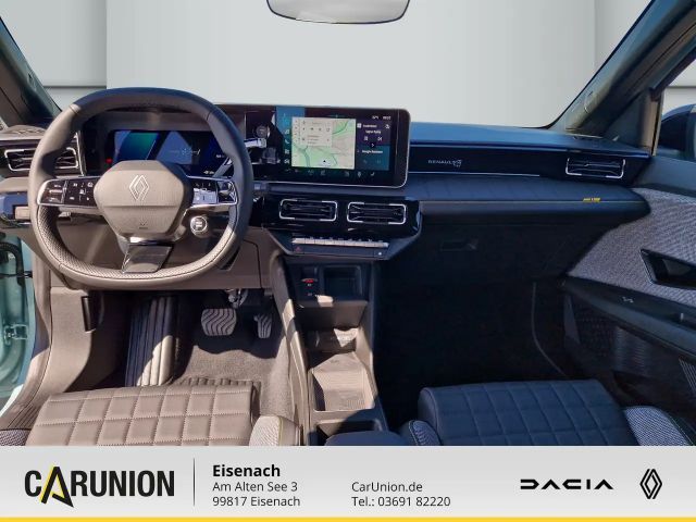 Renault 4 Comfort E-Tech Iconic