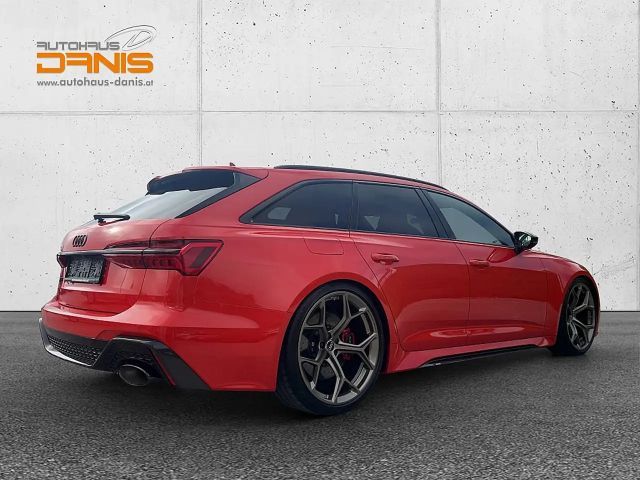 Audi RS6 Avant Performance