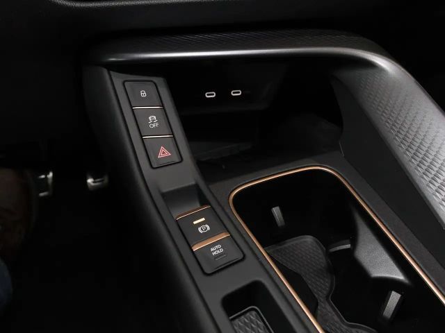 Cupra Terramar 1.5 e-Hybrid VZ