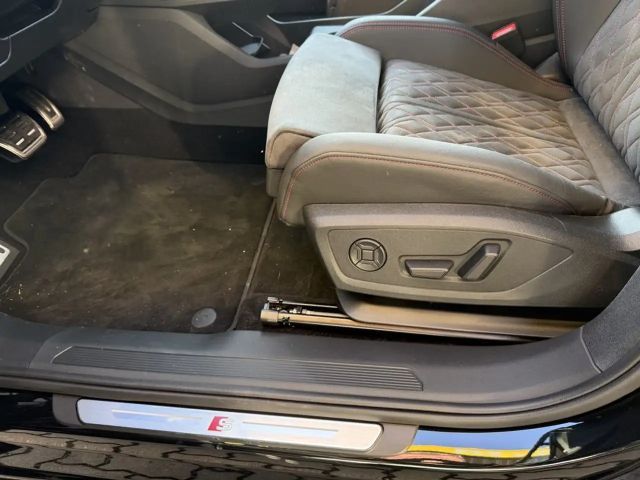 Audi Q4 e-tron Q4 45 e-tron *** "S - Line" innen + außen !!!