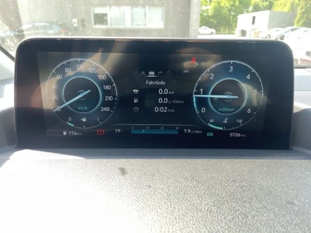 Hyundai Staria Trend