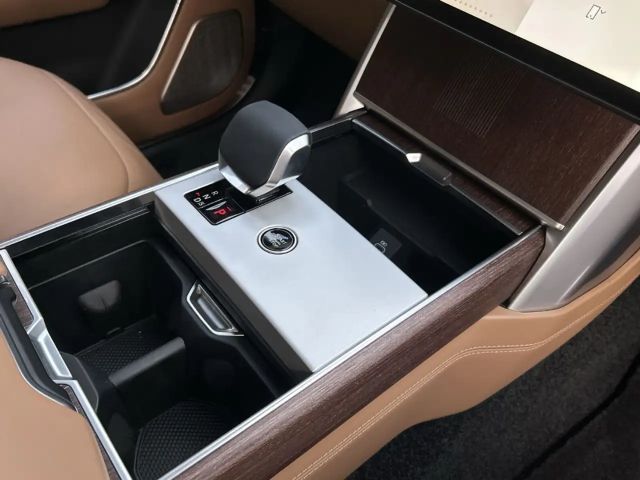 Land Rover Range Rover Autobiography P530