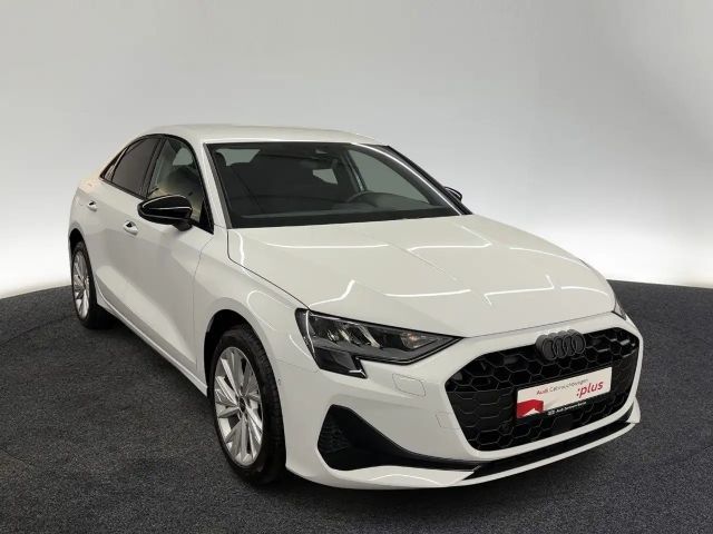 Audi A3 30 TFSI Sedan