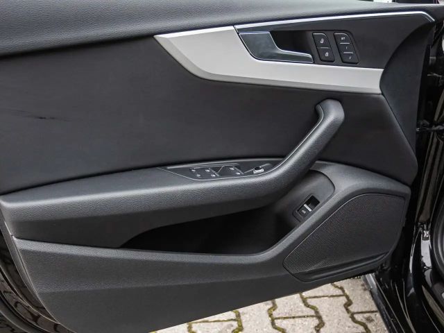 Audi A4 35 TFSI S-Tronic