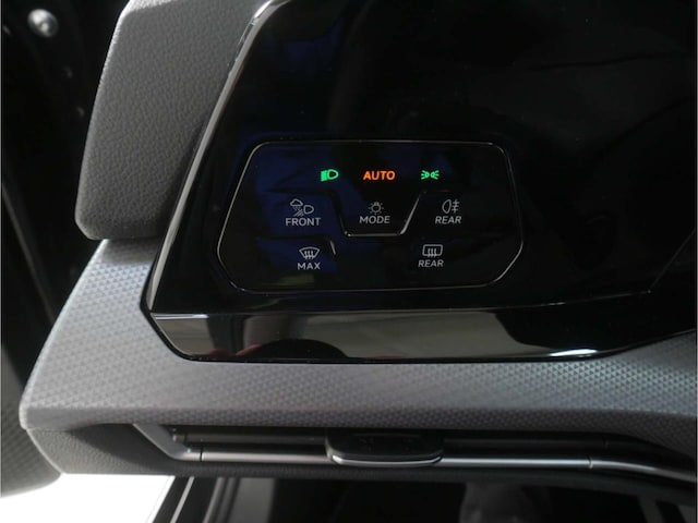 Volkswagen Golf 1.5 TSI