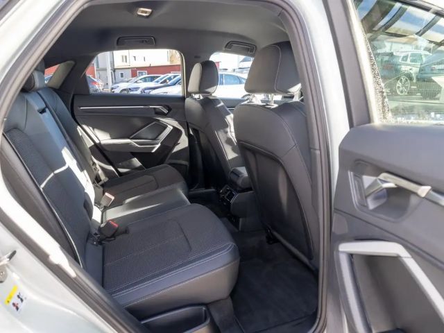 Audi Q3 40 TFSI Quattro S-Line Sportback