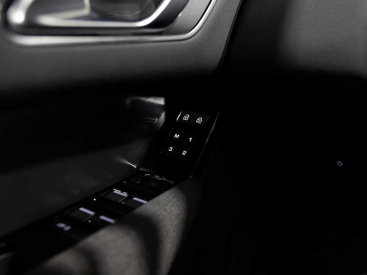 Land Rover Range Rover Velar Dynamic HSE