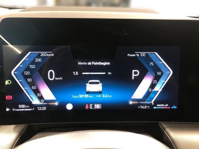 BMW 218 218d Active Tourer Sedan