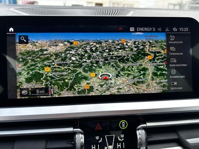 BMW 320 320d M-Sport Sedan xDrive