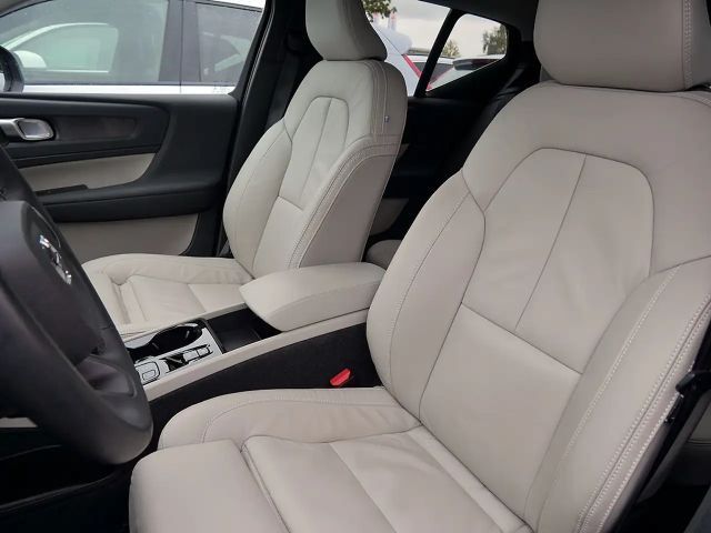 Volvo XC40 Bright Plus Recharge T5