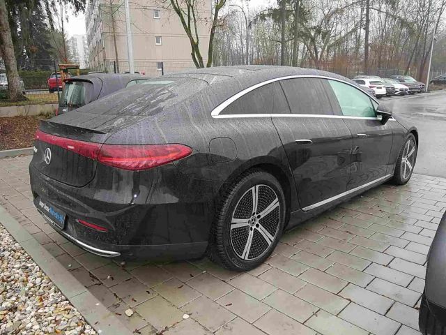 Mercedes-Benz EQS Electric Art Sedan