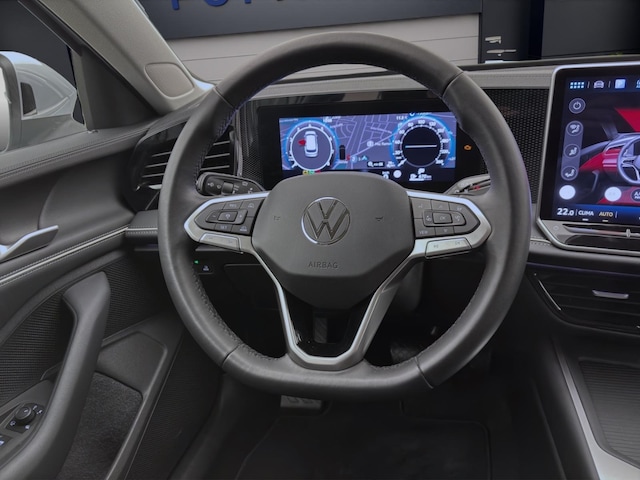 Volkswagen Passat 1.5 eTSI Business DSG