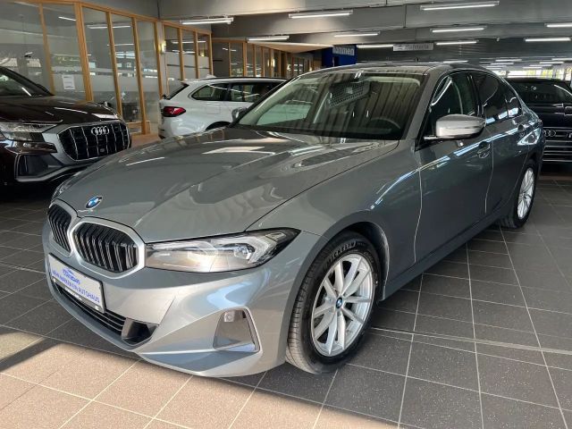BMW 320 320d Sedan xDrive