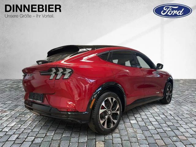 Ford Mustang Mach-E AWD Premium