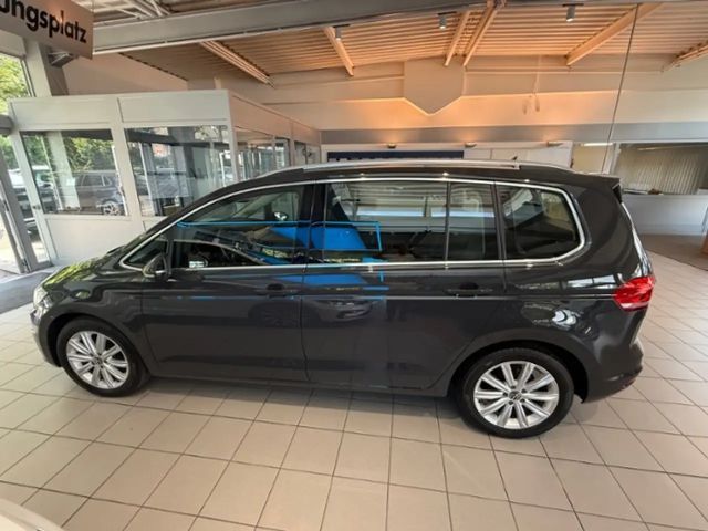 Volkswagen Touran 1.5 TSI DSG Highline