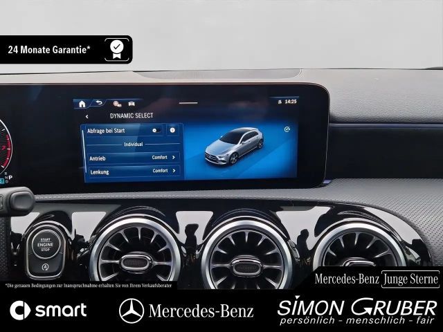 Mercedes-Benz A 200 AMG Line