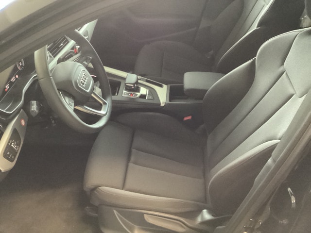 Audi A4 40 TFSI Avant S-Line S-Tronic