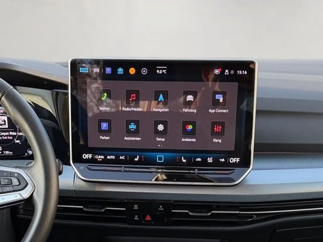 Volkswagen Golf 1.5 eTSI DSG Golf VIII