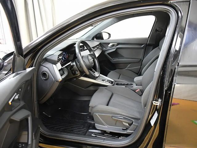 Audi A3 30 TFSI S-Tronic Sedan