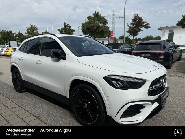Mercedes-Benz GLA 200 AMG Line