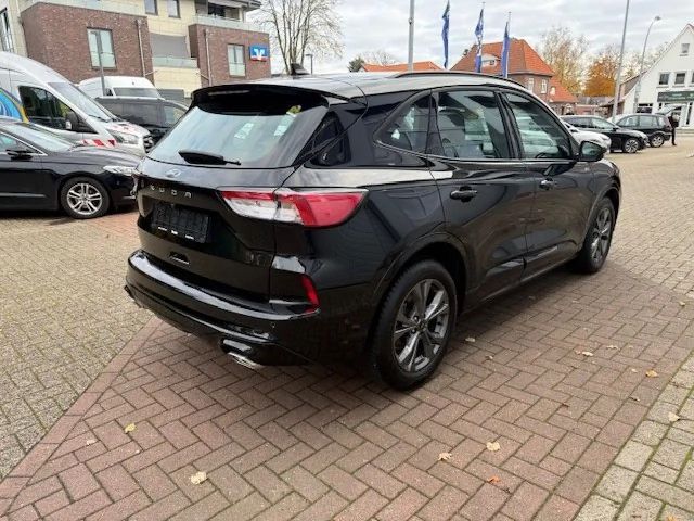 Ford Kuga ST Line
