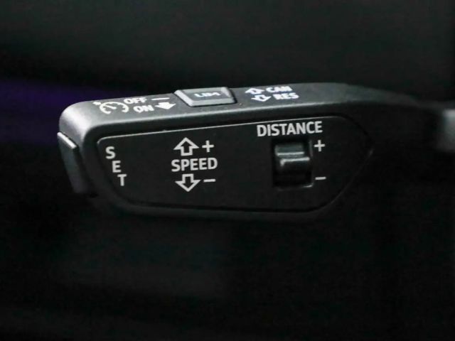 Audi RS6 AHK Matrix B&O Pano HUD RS-Dynamik