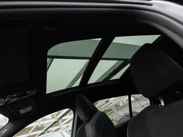 BMW 120 120d M-Sport Sedan