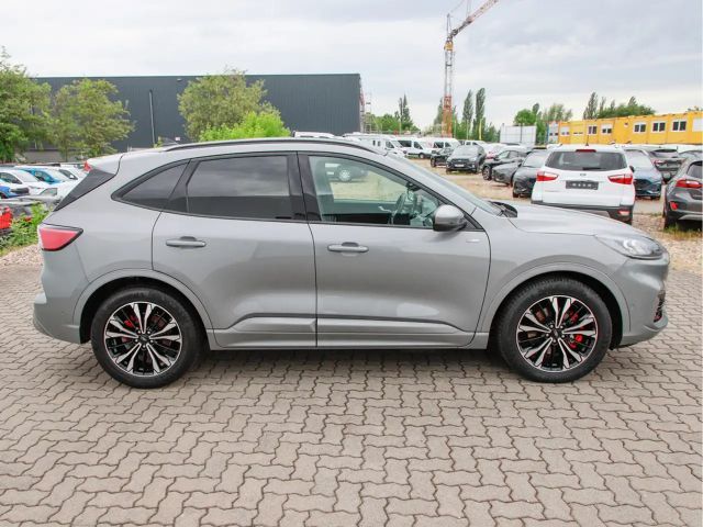 Ford Kuga Plug in Hybrid ST Line X