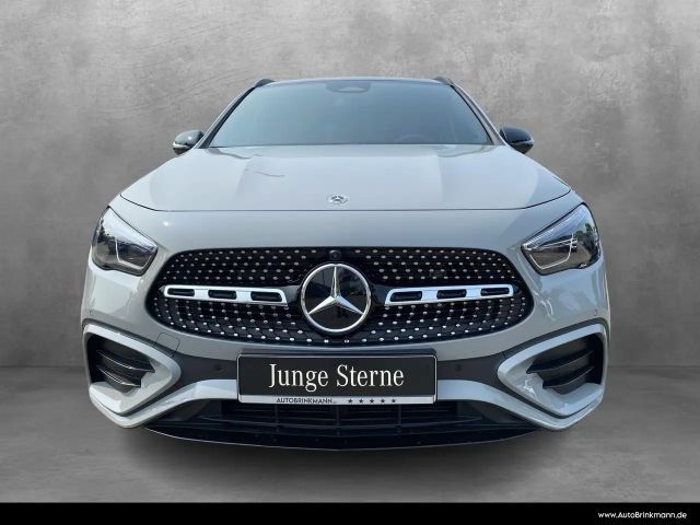 Mercedes-Benz GLA 200 AMG Line