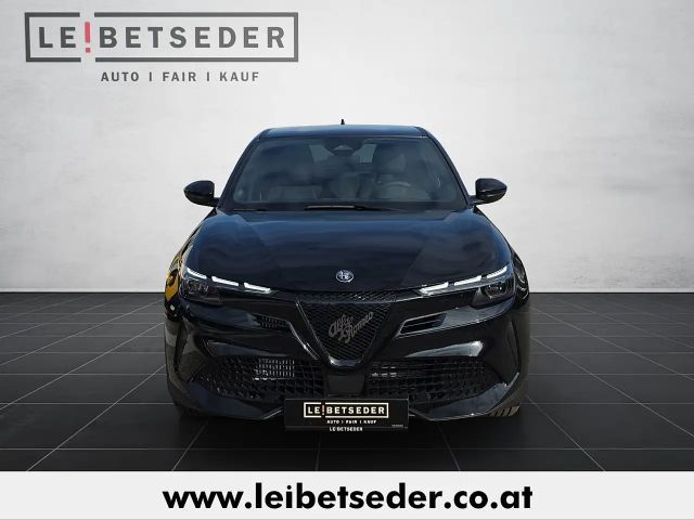 Alfa Romeo Junior Ibrida