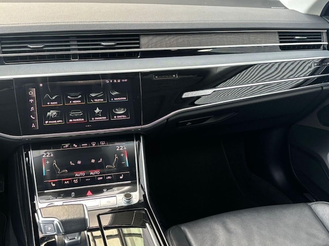 Audi A8 60 TFSI Hybride Quattro