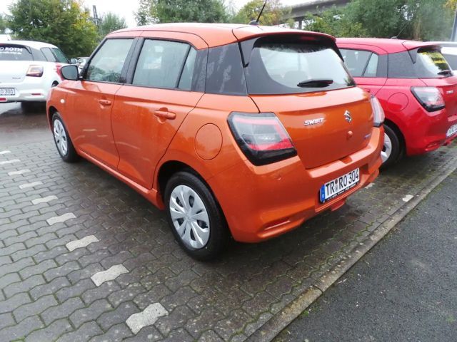 Suzuki Swift Club DualJet Hybrid