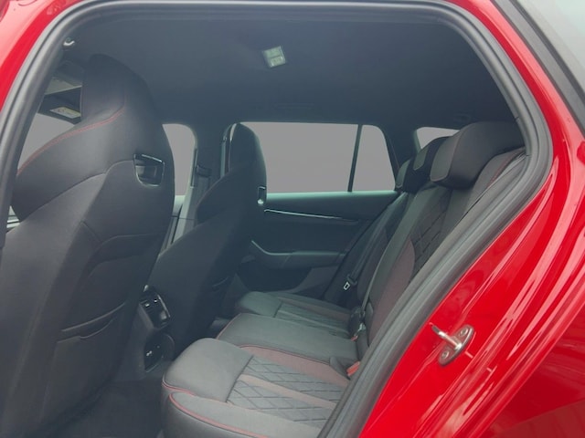 Skoda Octavia 1.4 TSI Combi RS iV