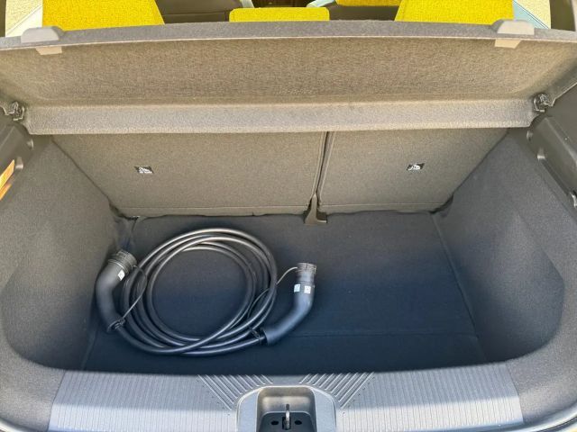 Renault 5 E-Tech Iconic