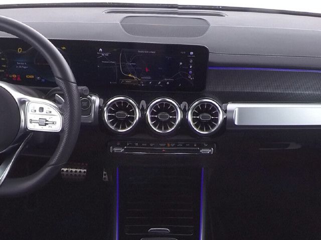 Mercedes-Benz EQB 250