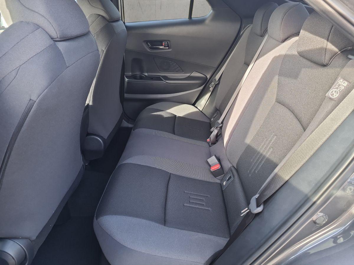 Toyota C-HR Hybride Team D