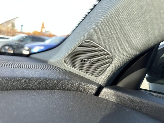 Audi A3 30 TFSI S-Line Sedan