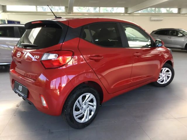 Hyundai i10 1,0 i Line Plus