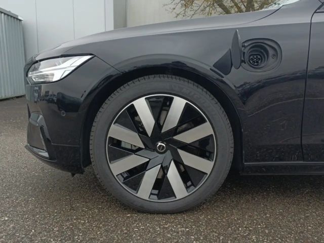 Volvo V90 AWD Dark Plus T6