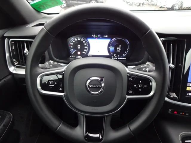 Volvo V60 AWD R-Design T6