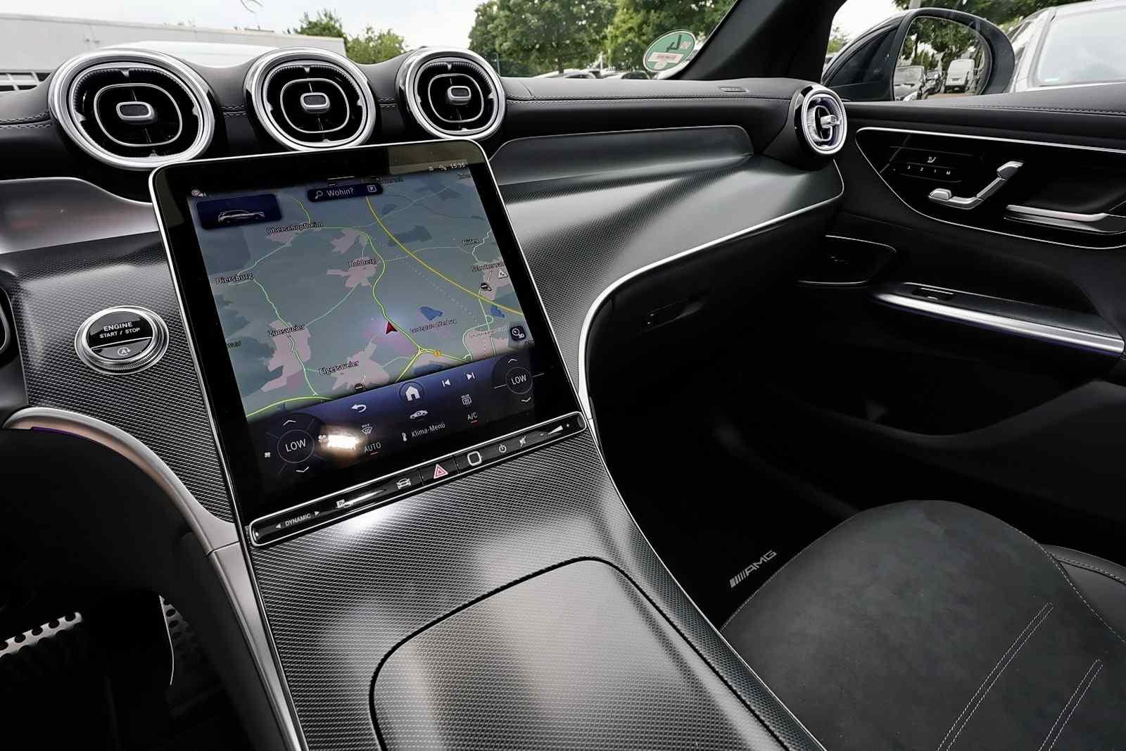 Mercedes-Benz GLC 300 AMG Line GLC 300 d