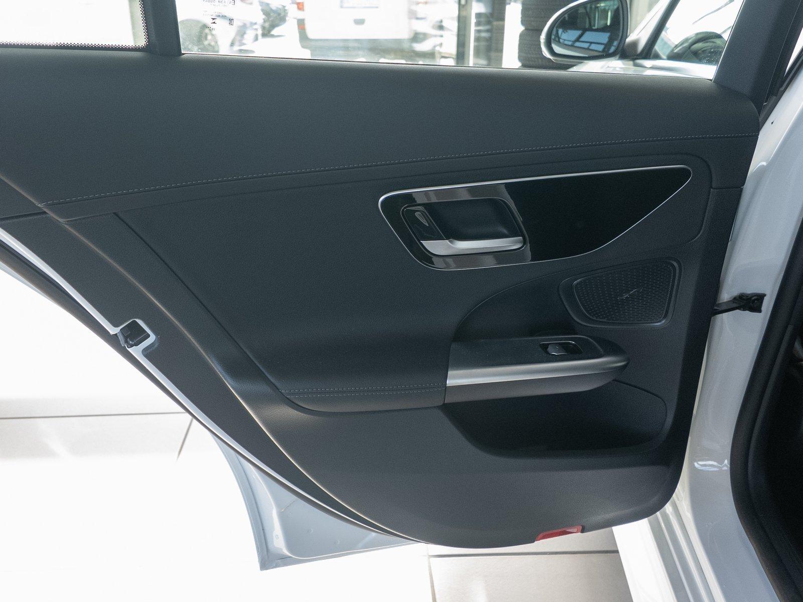 Mercedes-Benz C 180 AMG Line Estate Premium