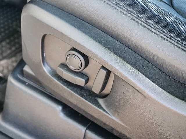 Land Rover Defender 110 Dynamic SE